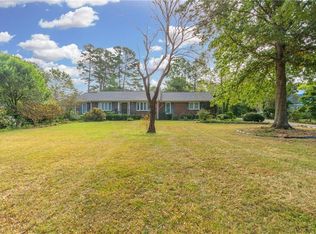 5508 Cedar Creek Dr, Mc Leansville, NC 27301