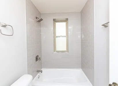 640 W Wrightwood Ave #309 — Photo 8