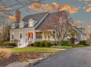 39691 Orchard Bluff Ln, Wadsworth, IL 60083