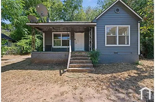 816 W Wilson St Photo 1