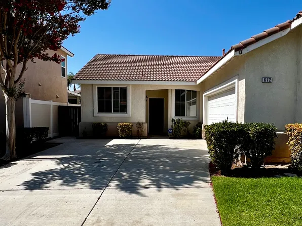 672 Shaffer St, Corona, CA 92879