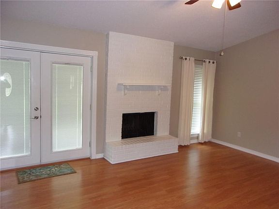 2nd image of 1125 Saint Augustine Dr