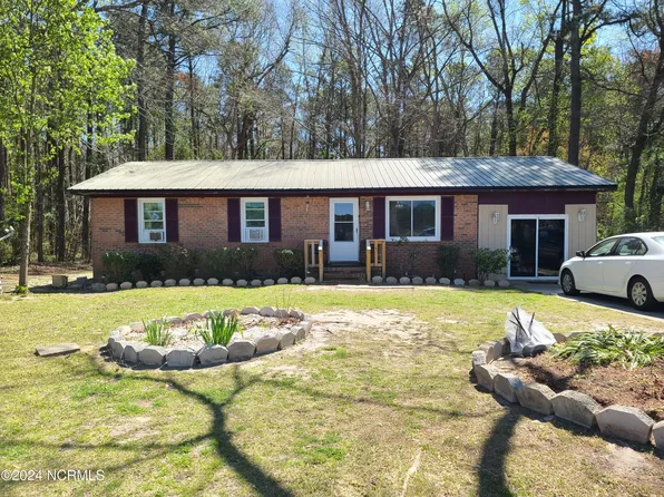 229 British Road, Kinston, NC 28501