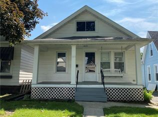 153 Elm St, Rossford, OH 43460