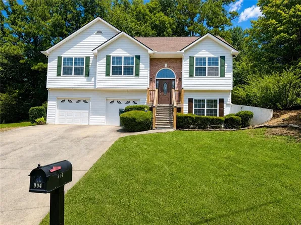 904 Pointers Way, Lawrenceville, GA 30043