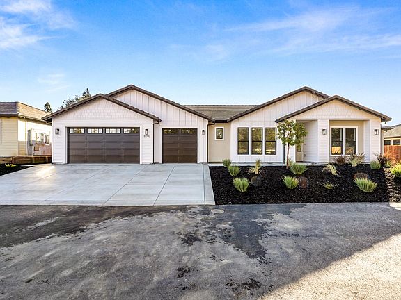 2nd image of 8740 Tondella Way