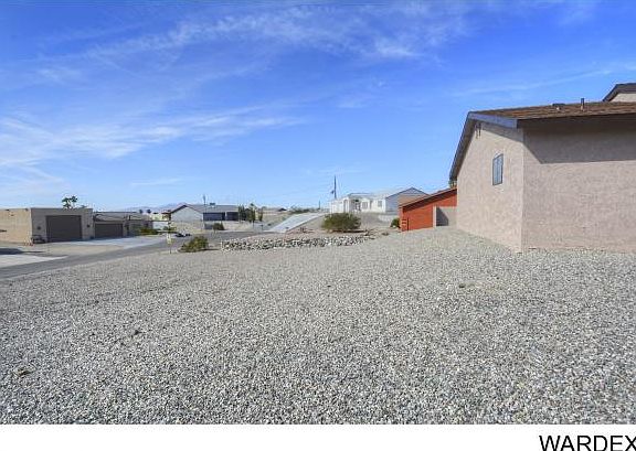 4th image of 2865 Bamboo Dr