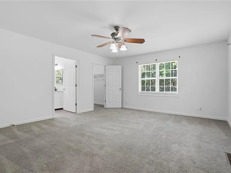 128 McNeal Rd — Photo 12