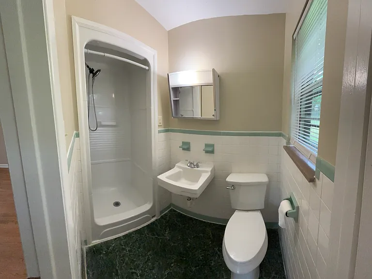 612 Hardwicke Dr — Photo 6