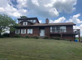 13247 Auburn Rd, Chardon, OH 44024