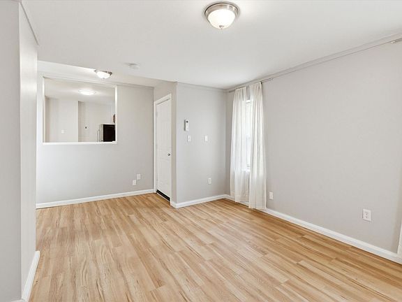 5th image of 418 N Darlington St #C