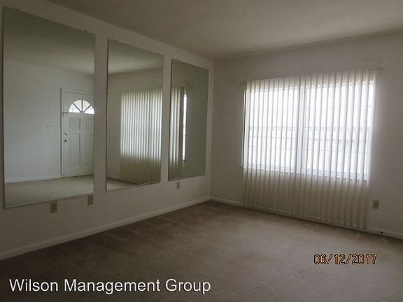5th image of 206 E Yale St APT D