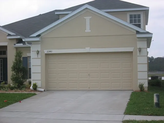 Front House - 2240 Holly Pine Cir