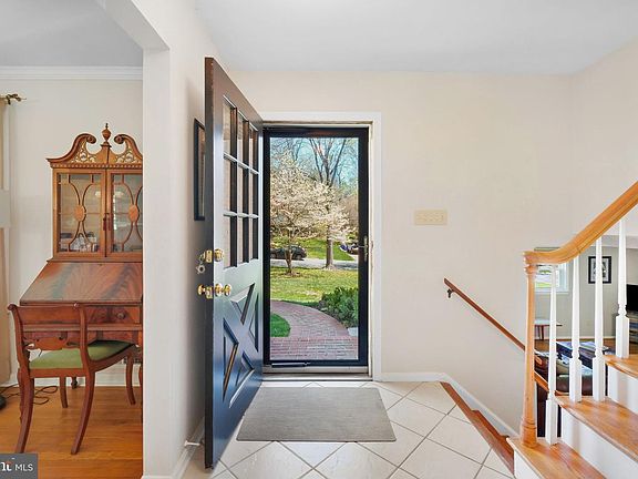 3rd image of 11612 Stonewood Ln