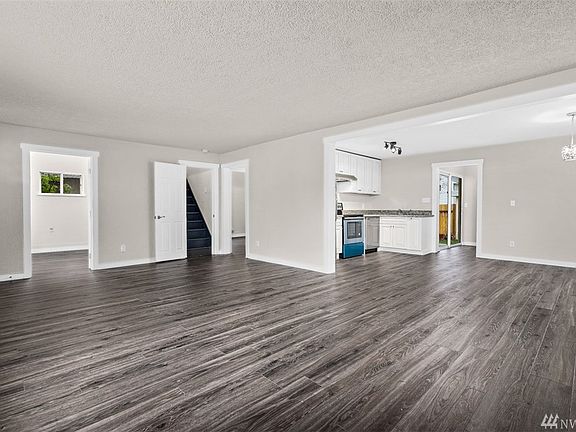 4th image of 3821 S 12th St
