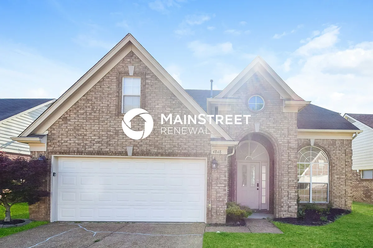 Front View - 4848 Ashcroft Dr