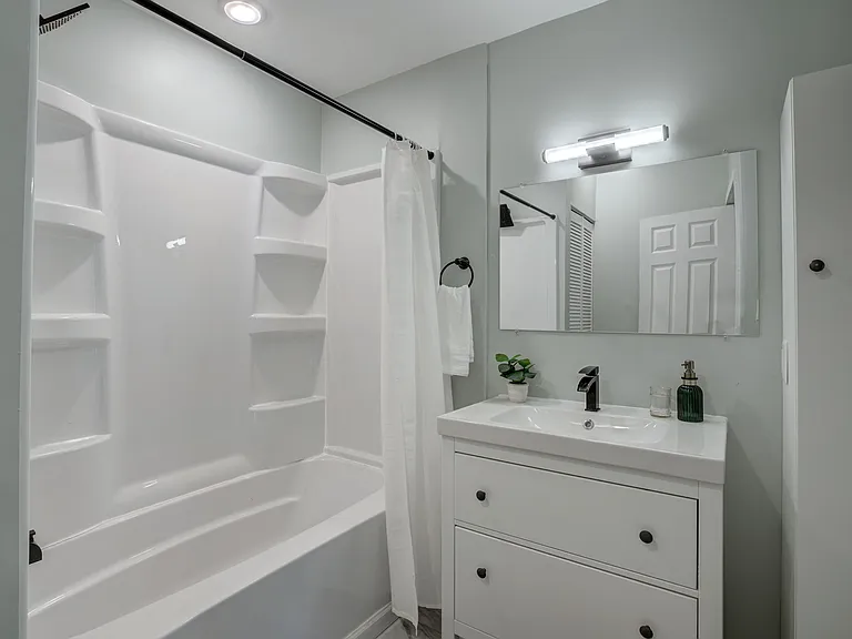 1505 Main St NE #1 — Photo 12
