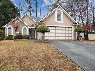 475 Devonshire Walk Dr, Suwanee, GA 30024