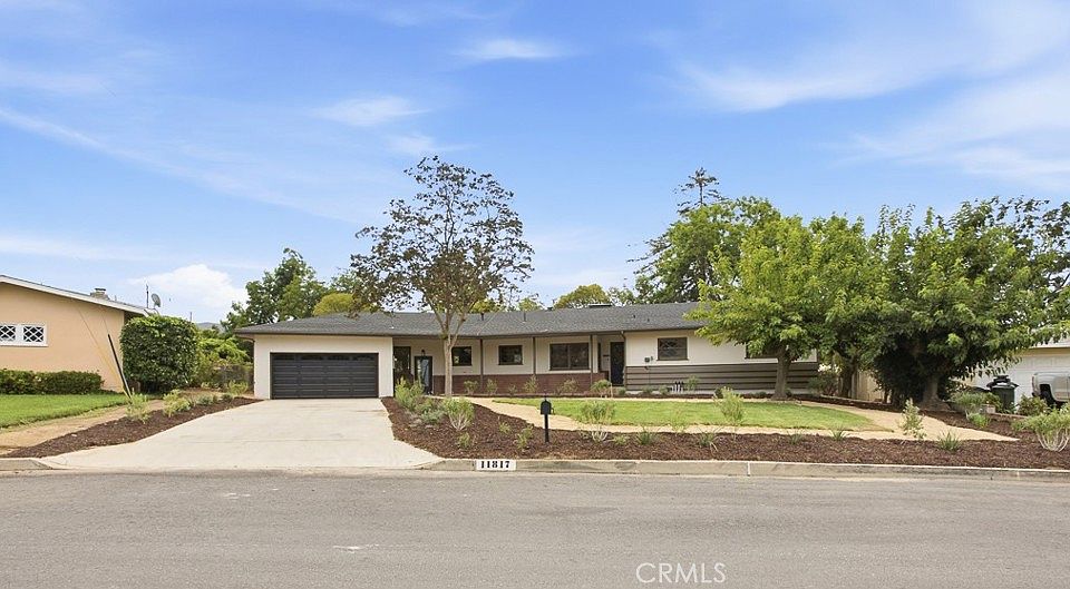 1st image of 11817 Peach Tree Cir