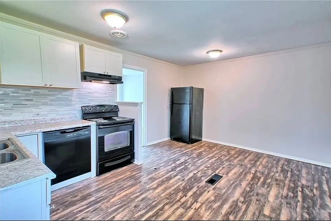 3-Bedroom House for Rent Big Backyard & $1,200/Month! — Photo 4