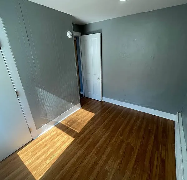 49-51 Birdsall St #49 — Photo 7