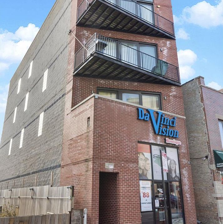 1st image of 1449 W Fullerton Ave APT 3C