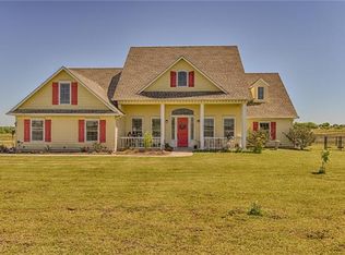 1011 Lone Oak Rd, Ennis, TX 75119