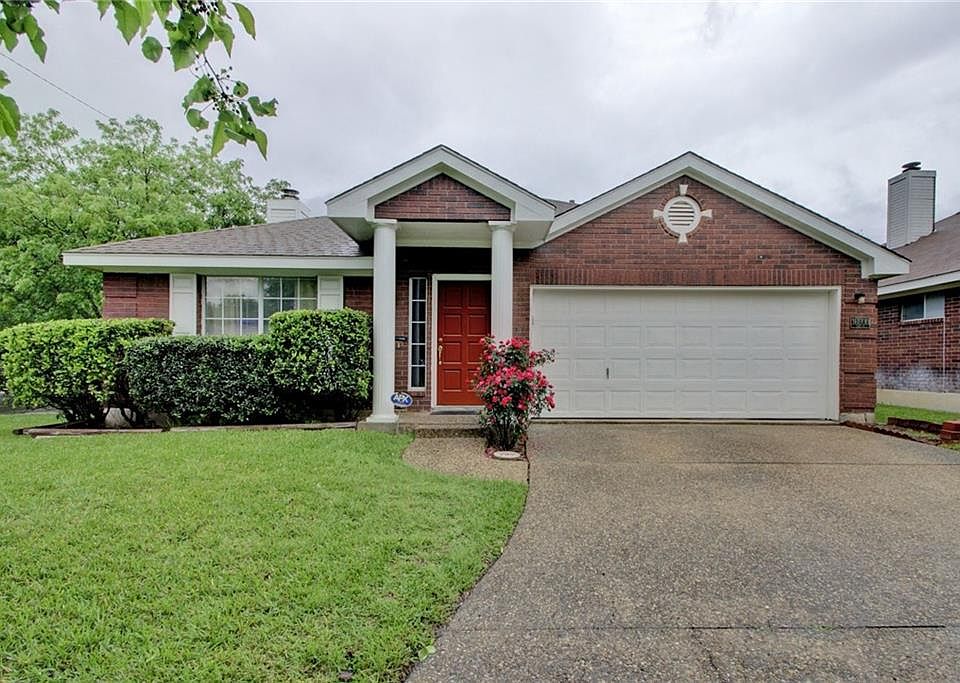 1st image of 16900 Ardisia Dr