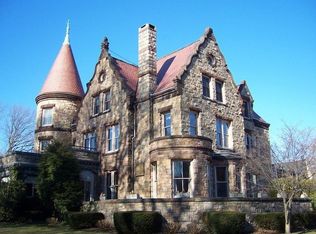 364 Bellevue Ave #W102S, Newport, RI 02840