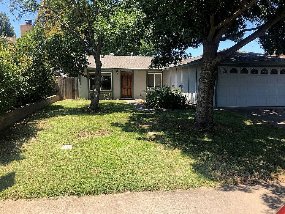 1st image of 4028 Thornhill Dr