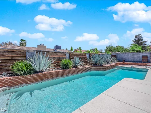 148 Triberg Ct, Henderson, NV 89074