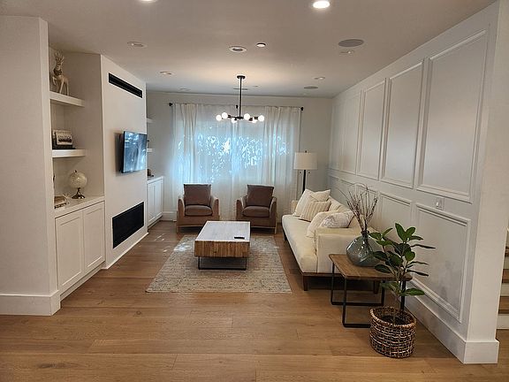4th image of 17260 Grand Prix Way