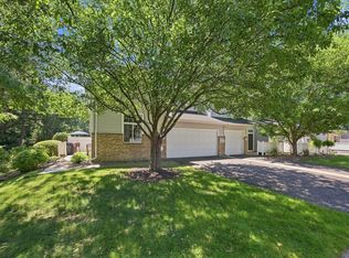 8473 Cortland Rd, Eden Prairie, MN 55344