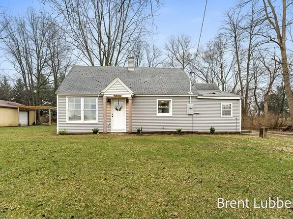 5896 Port Sheldon St, Hudsonville, MI 49426