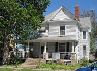 214 N Church St, Jacksonville, IL 62650