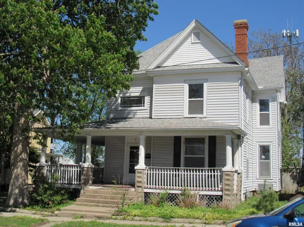214 N Church St, Jacksonville, IL 62650