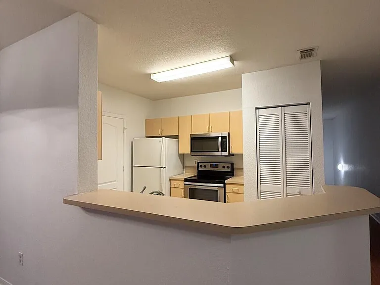 106 SW Peacock Blvd #4-205 — Photo 7