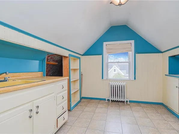 33 Wellington Court image 23 of 39