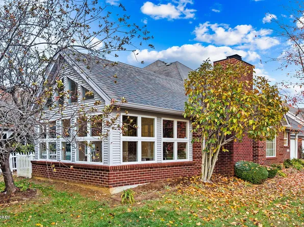 10509 Parkhurst Ct, Louisville, KY 40291