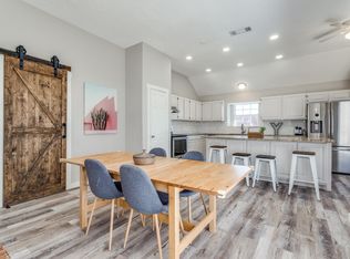 2211 Yellowstone Ln, Corinth, TX 76210