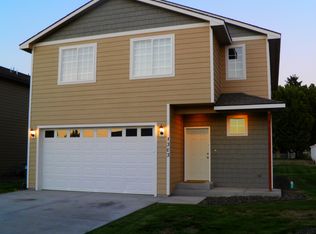 1303 Ela Loop, Grandview, WA 98930