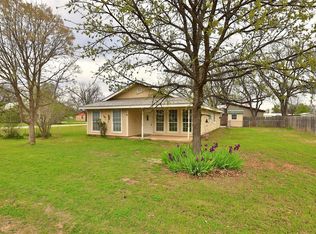 240 3rd St, Tuscola, TX 79562