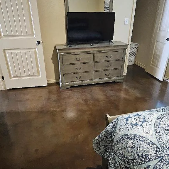 1315 Greens Private Dr — Photo 3
