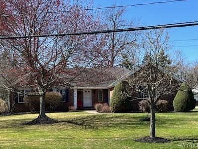 558 Paradise Rd, East Amherst, NY, 14051