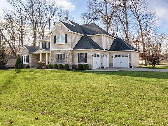 3rd image of 17195 N Stonecreek Dr