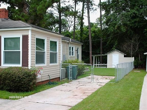 Side View w/Storage Shed