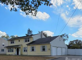 223 Hillside Ave, Piscataway, NJ 08854