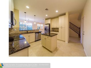 4711 N Prive Cir N, Delray Beach, FL 33445