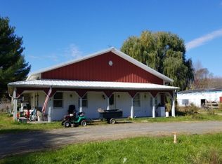 500 Sunderland Rd, Amherst, MA 01002