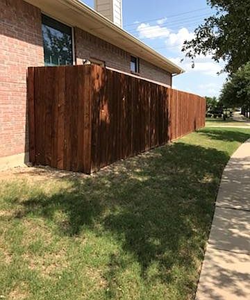 2nd image of 1702 Poinsettia Blvd